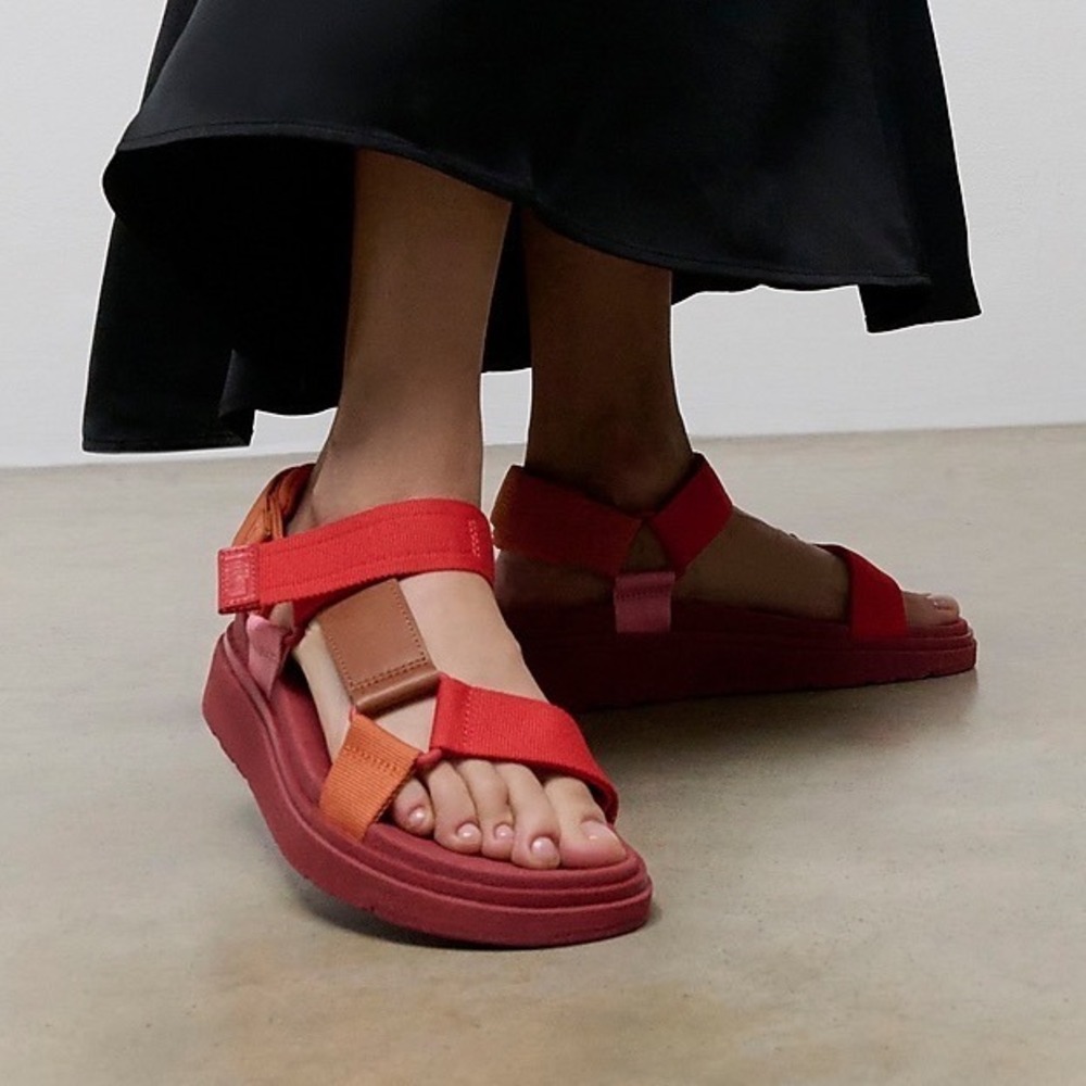 NWT FitFlop Gen-FF Adjustable Webbing Leather Back-Strap Sandals Red Pink 10